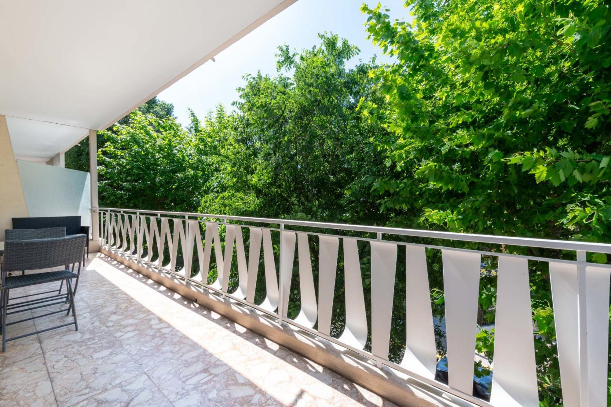 Appartement Cozy 2-br 6 Minutes From The